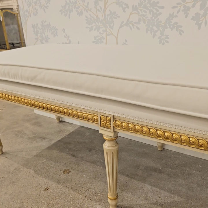 Color_Gold Leaf Trim